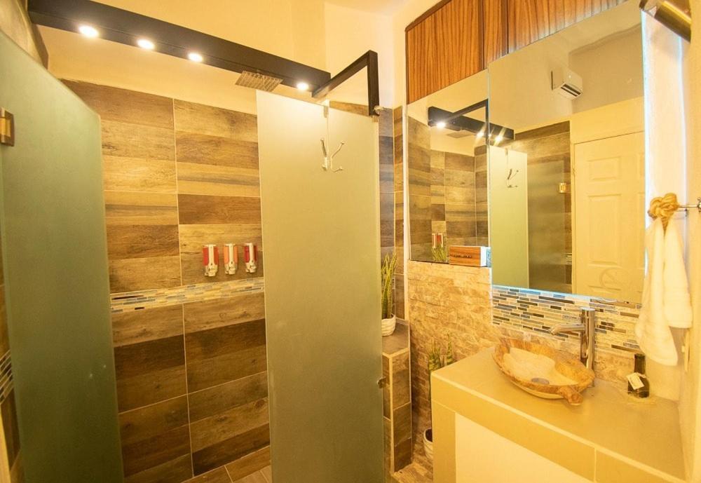 El Jardin De La Abuela Hotel เกเรตาโร ภายนอก รูปภาพ
